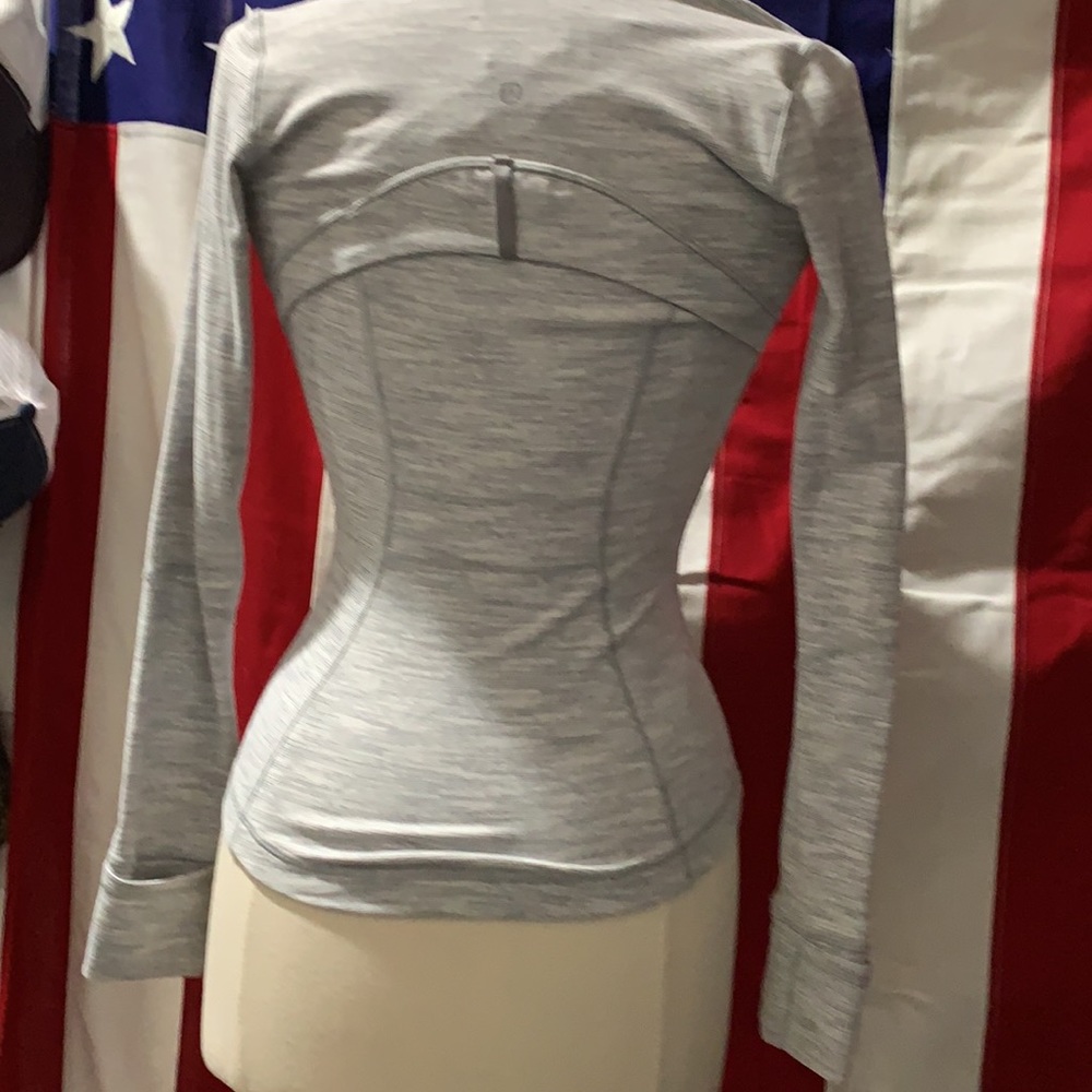 Lululemon Workout Jacket - image 7